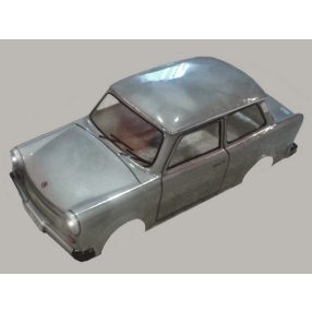 Trabant 601 1:10 festetlen karosszéria Trabant 601 1:10 festetlen karosszéria